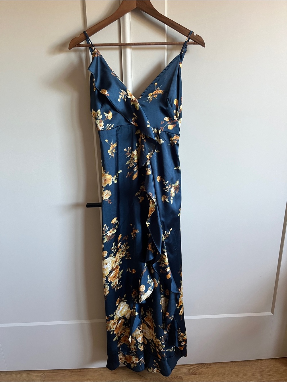 Women’s Navy Floral Ruffle Slip Dress